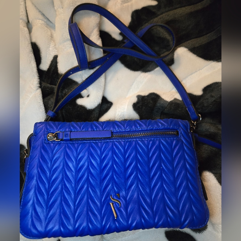 Vera Wang Blue Quilted Crossbody Bag